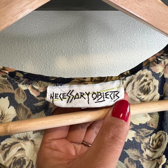 Vintage Necessary Objects Sheer Floral Vest | 90s Sleeveless Crop Top | Medium - Picture 4 of 6